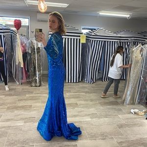 Royal and light Blue Jonathan Kayne Snakeskin sequin pattern